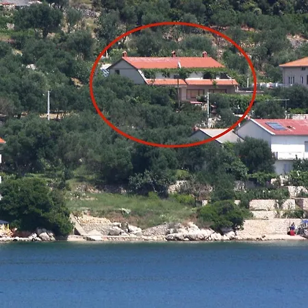 Apartment By The Sea - Gornja, Rab - 5053 Supetarska Draga
