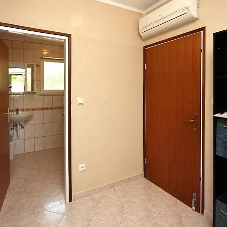 Apartament By The Sea - Gornja, Rab - 5053 *